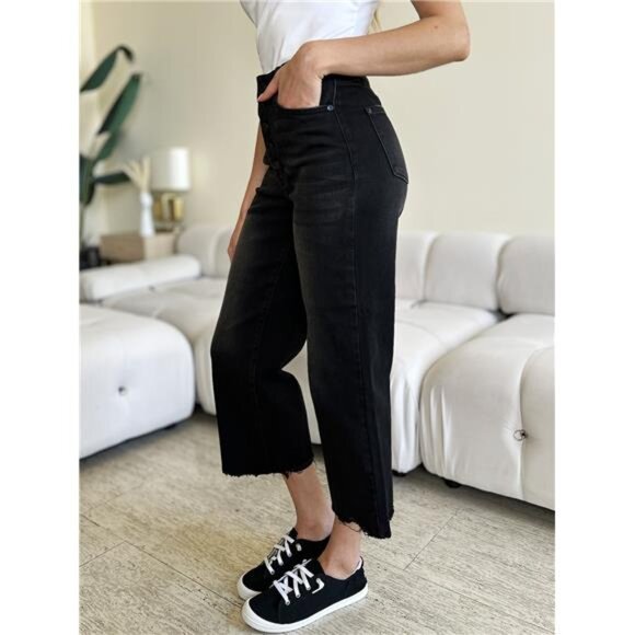 NWT 💙 Judy Blue High Waist Button Fly Jeans, Black, Raw Hem, Slightly Stretchy - Picture 3 of 7